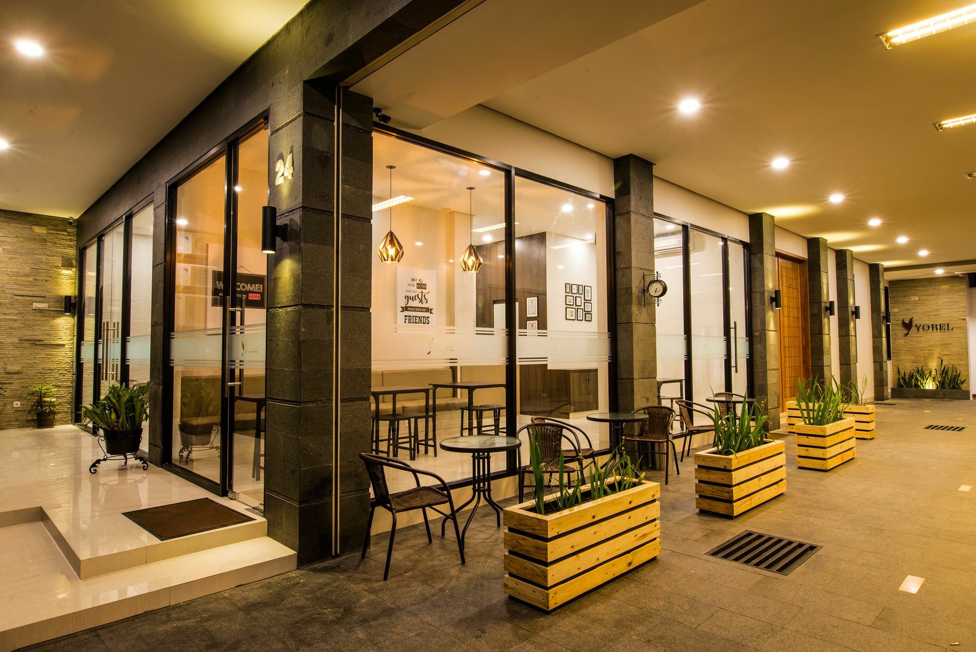 Yobel Hotel Yogyakarta Exterior foto